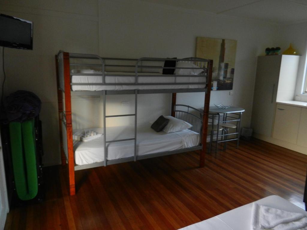 Golden Shores Motel Bilinga Room photo